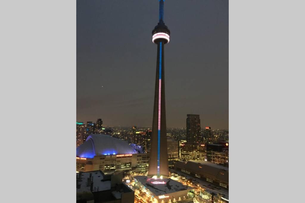 Апартаменты Magnificient View Next Cn Tower/Rogers/Union/Mtcc Торонто Экстерьер фото