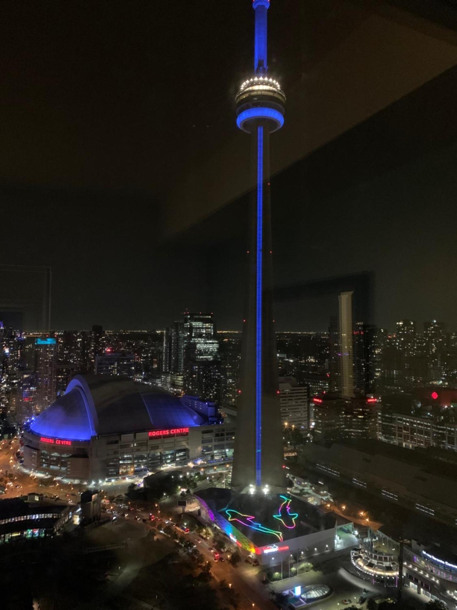 Апартаменты Magnificient View Next Cn Tower/Rogers/Union/Mtcc Торонто Экстерьер фото