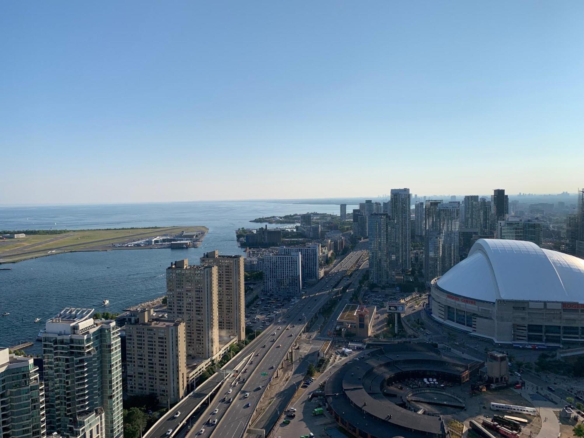 Апартаменты Magnificient View Next Cn Tower/Rogers/Union/Mtcc Торонто Экстерьер фото